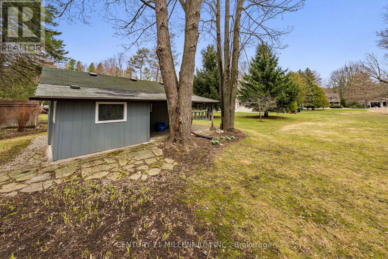 48 Credit Road, Caledon (Cheltenham), Ontario  L7C 3J1 - Photo 30 - W12087400