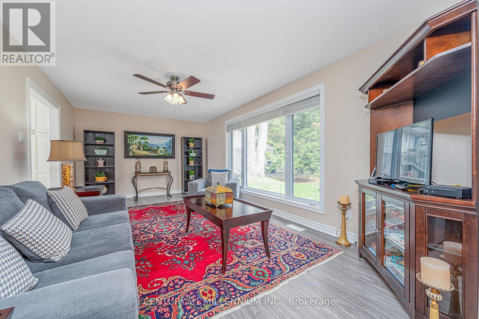 48 Credit Road, Caledon (Cheltenham), Ontario  L7C 3J1 - Photo 9 - W12087400