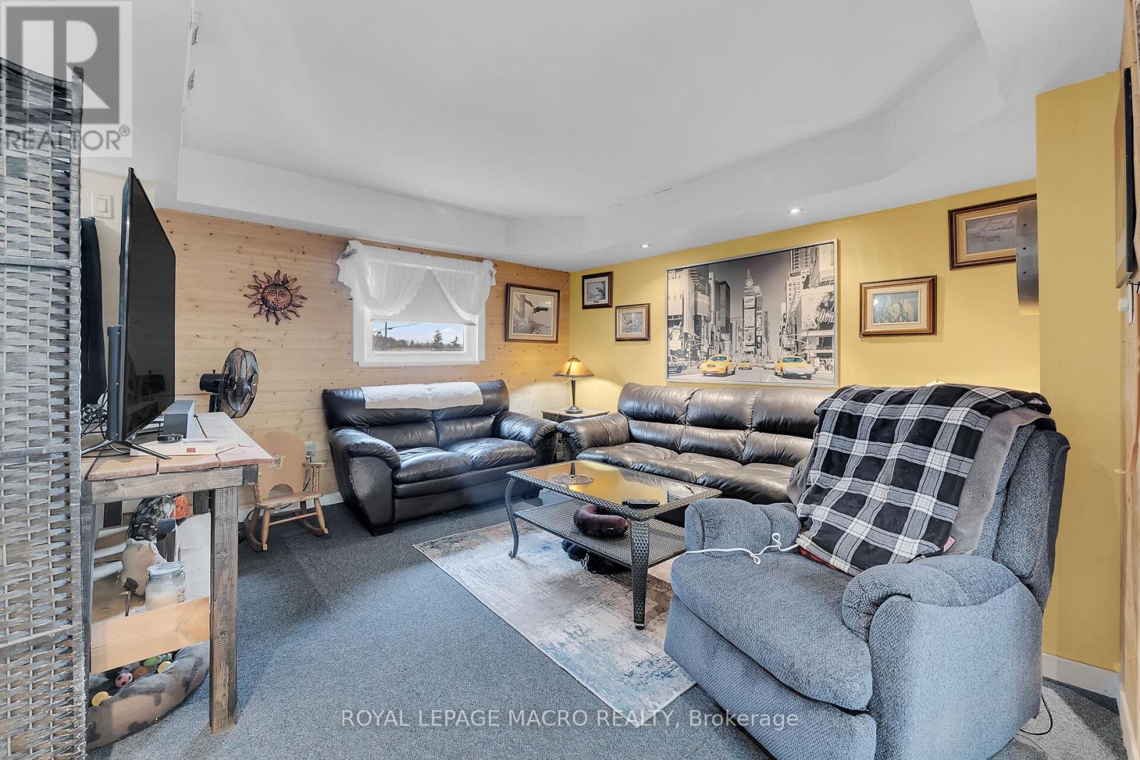 2374 St Anns Road, West Lincoln, Ontario  L0R 1Y0 - Photo 15 - X12083503