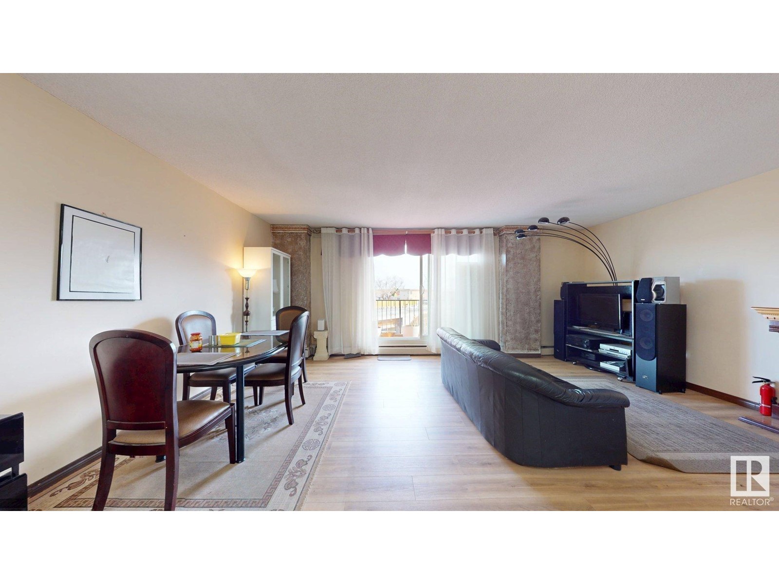 #203 9028 Jasper Av Nw, Edmonton, Alberta  T5H 3Y6 - Photo 3 - E4431189
