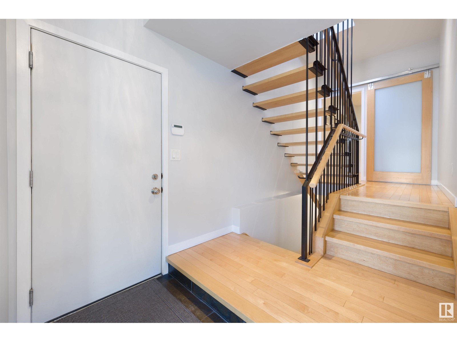 8711 99 Av Nw, Edmonton, Alberta  T5H 4N5 - Photo 8 - E4424914