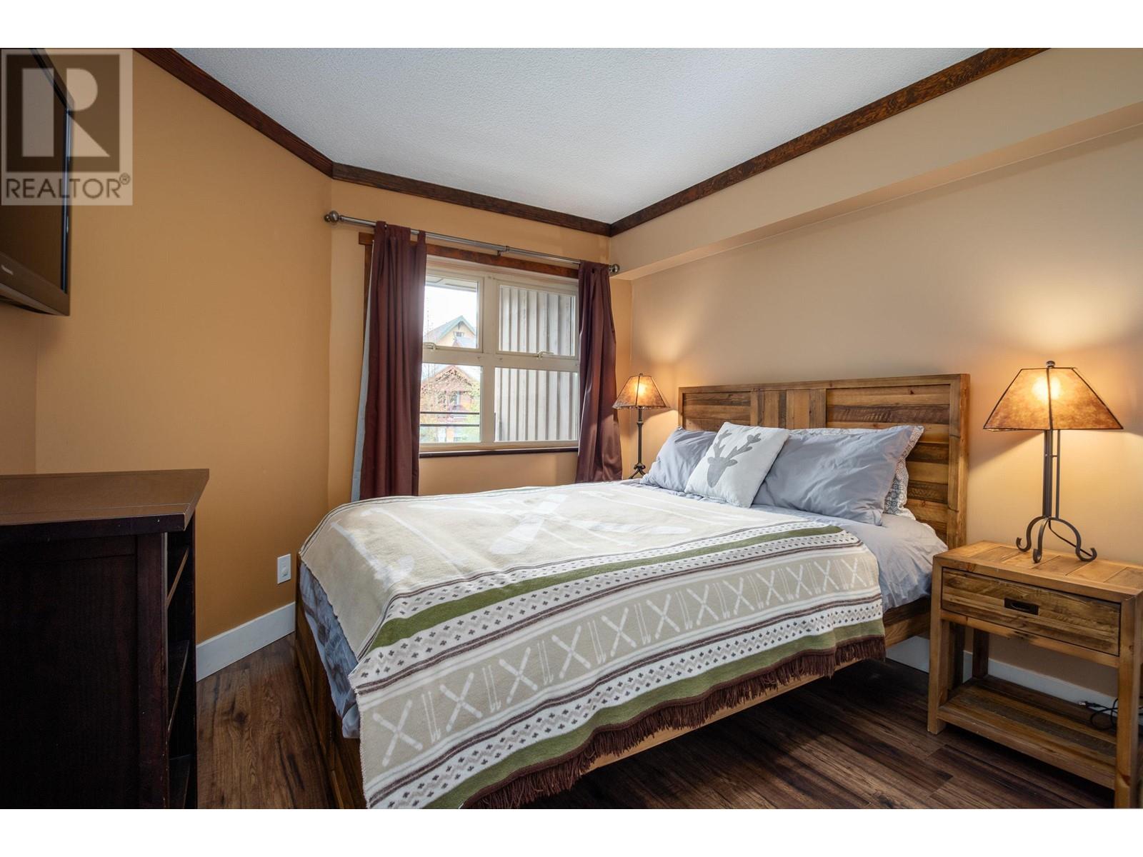 207 2050 Lake Placid Road, Whistler, British Columbia  V8E 0A8 - Photo 11 - R2991275
