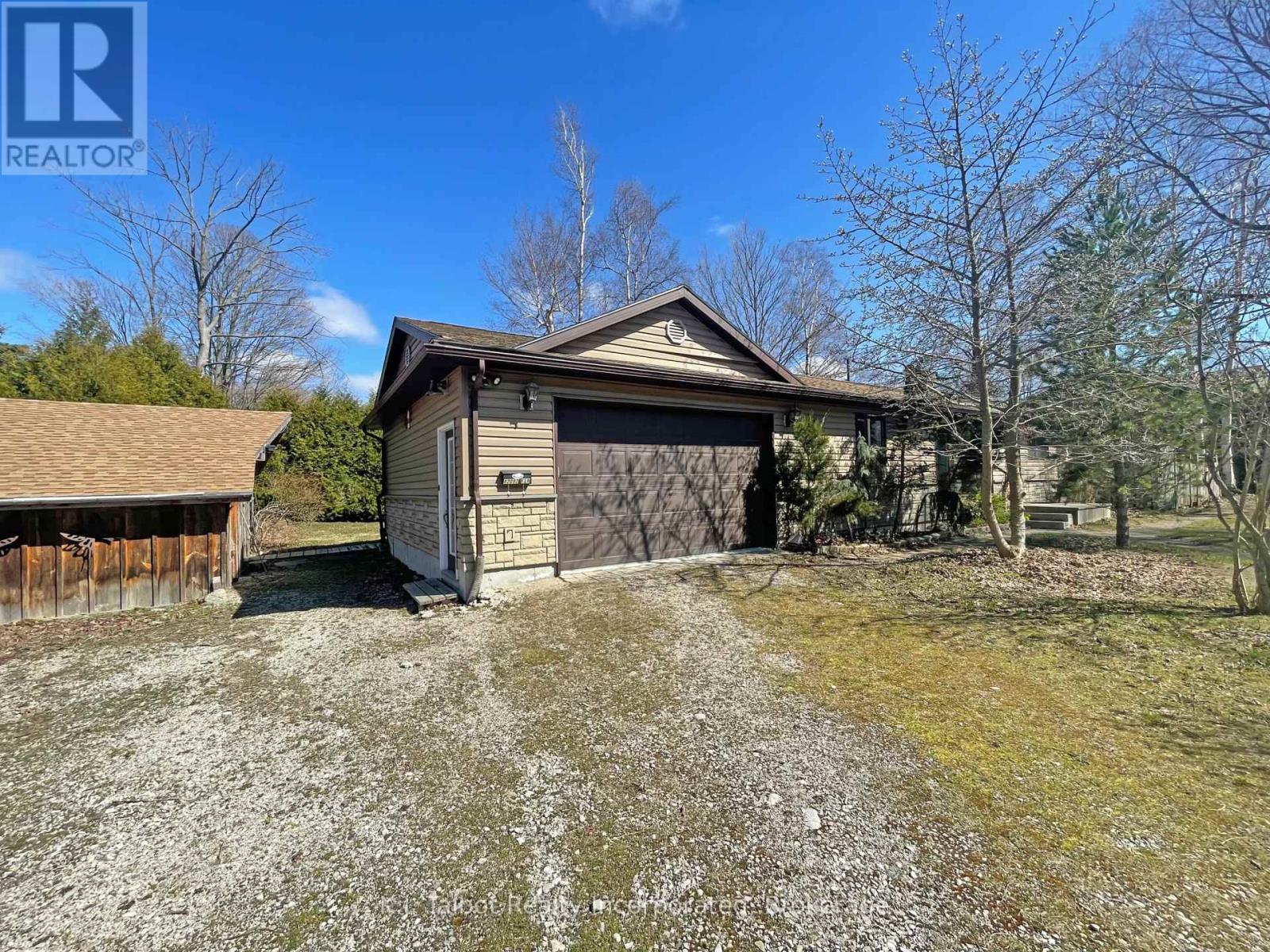82092 Elm Street, Ashfield-Colborne-Wawanosh, Ontario  N7A 3Y2 - Photo 38 - X12087476