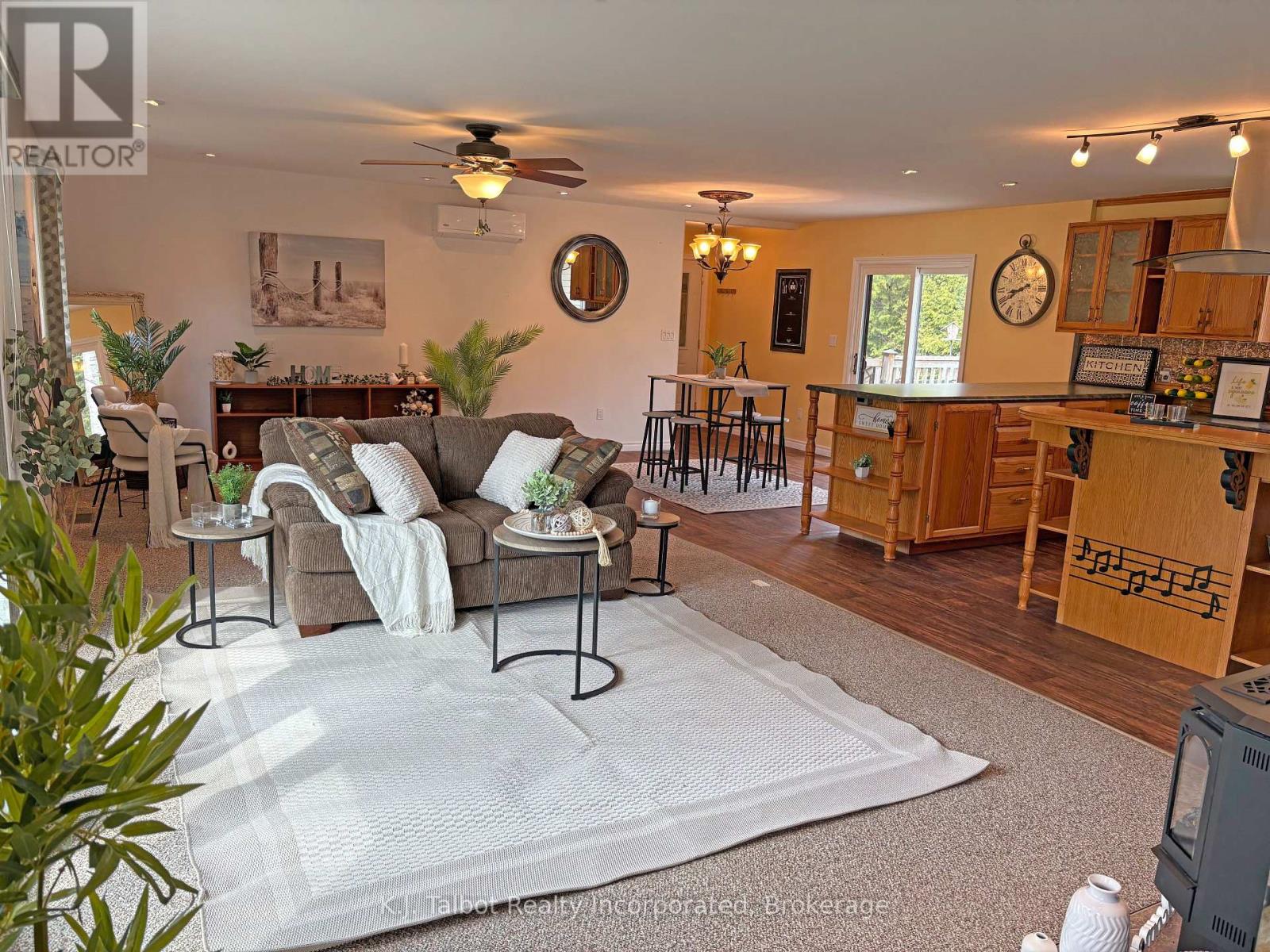 82092 Elm Street, Ashfield-Colborne-Wawanosh, Ontario  N7A 3Y2 - Photo 7 - X12087476