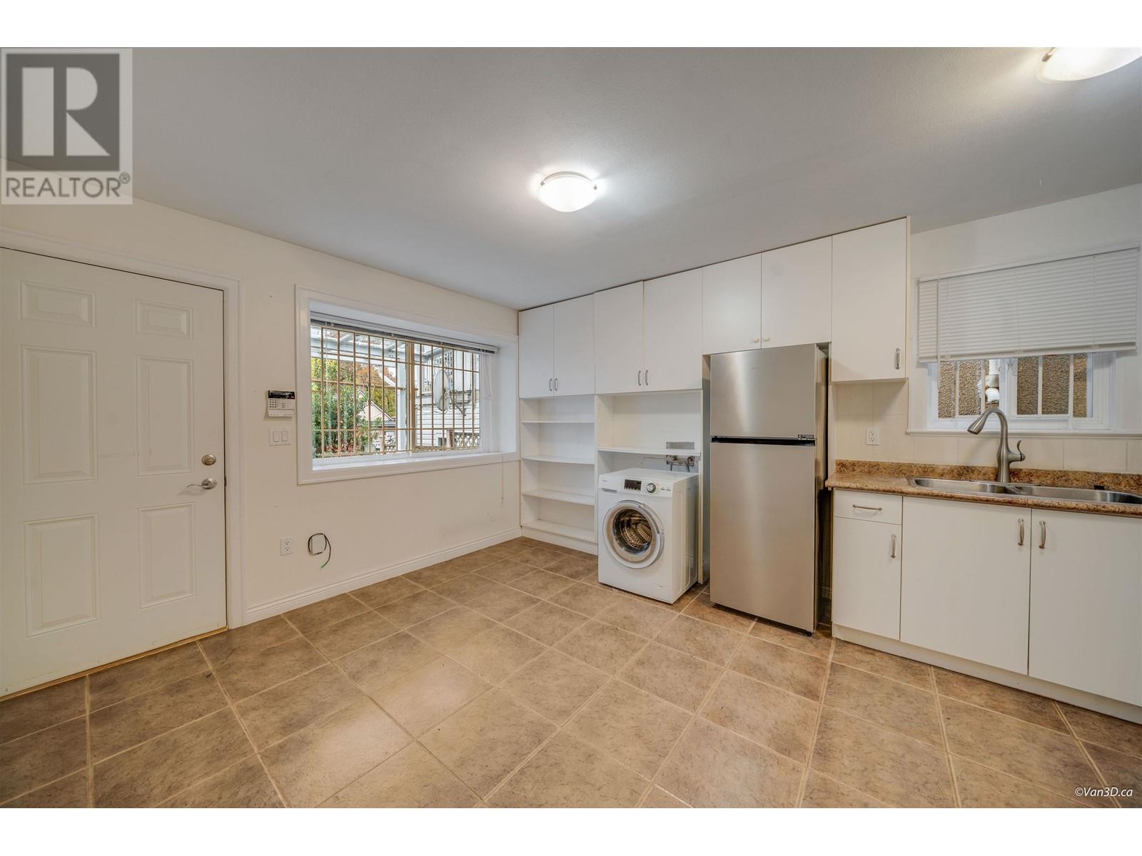 3576 E Georgia Street, Vancouver, British Columbia  V5K 2L8 - Photo 24 - R2991263