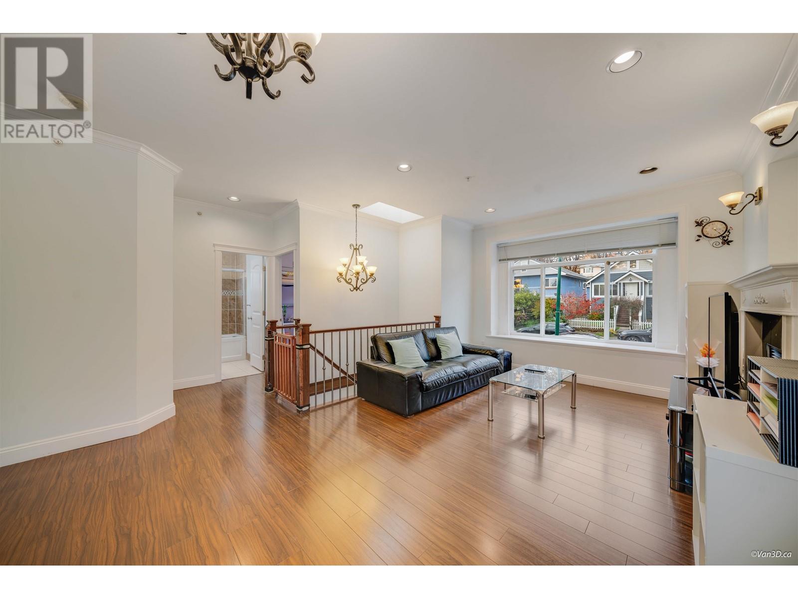 Property at 3576 E GEORGIA STREET image 4