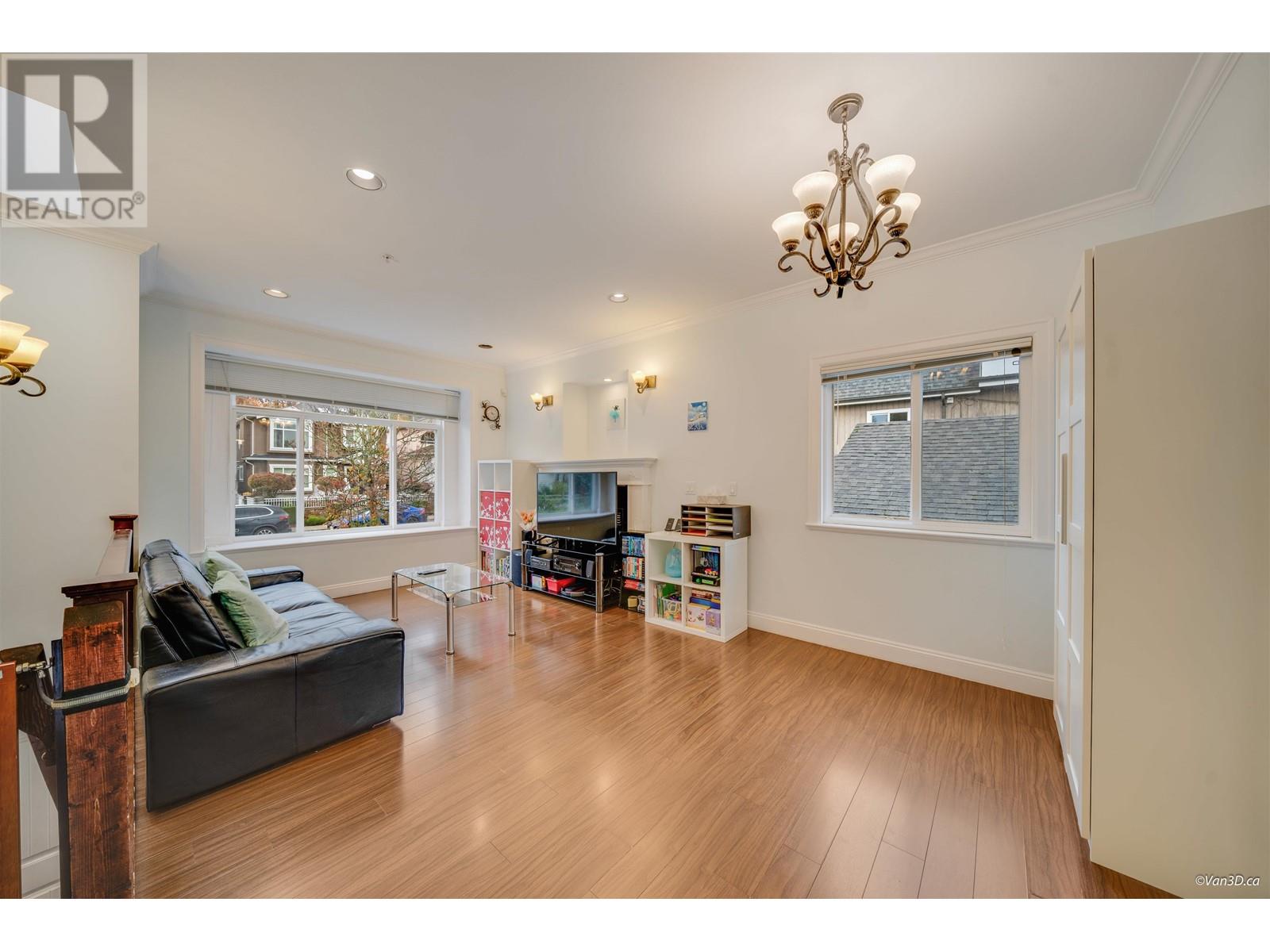 Property at 3576 E GEORGIA STREET image 5