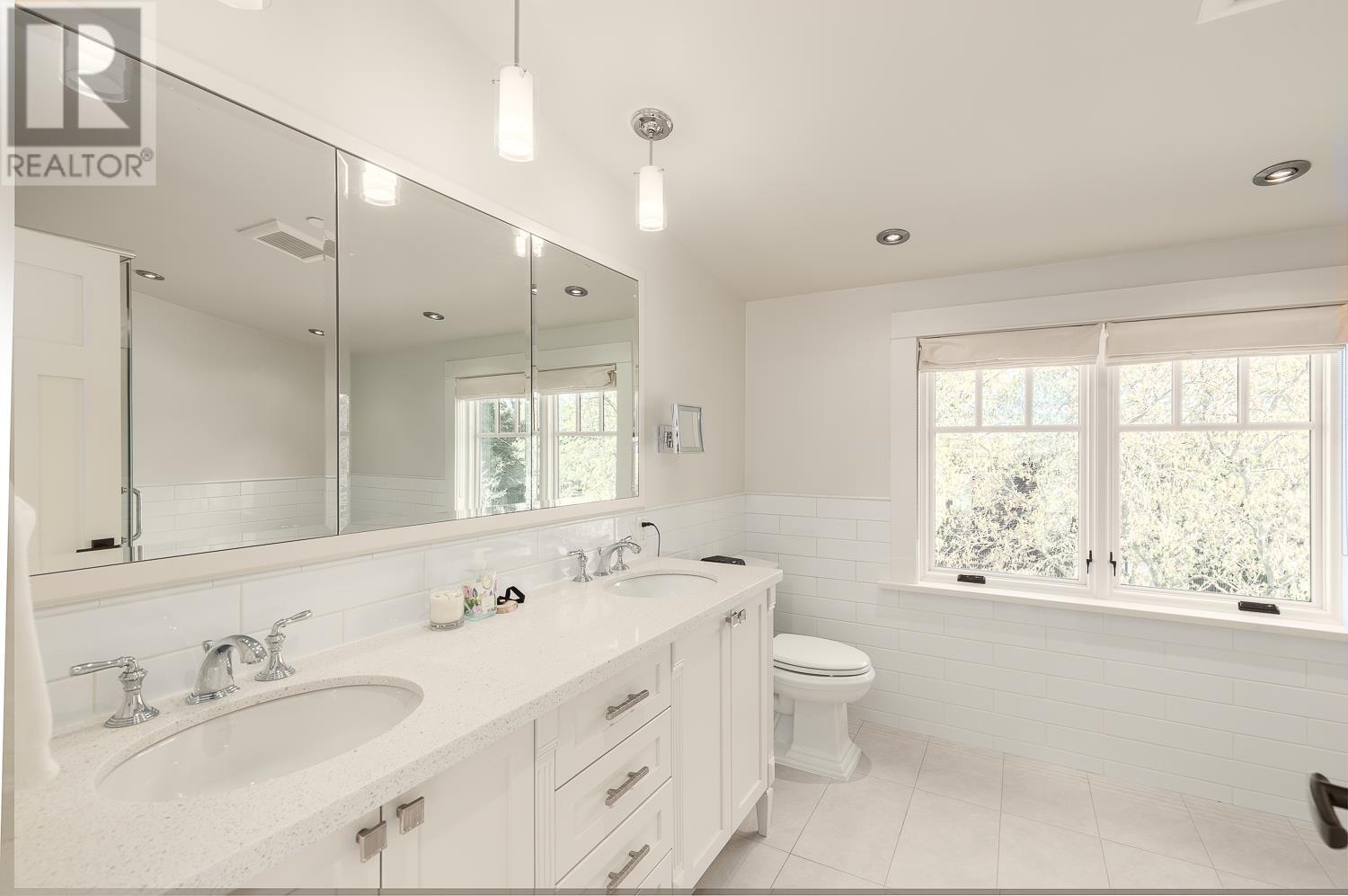 4208 W 13th Avenue, Vancouver, British Columbia  V6R 2T8 - Photo 16 - R2991311