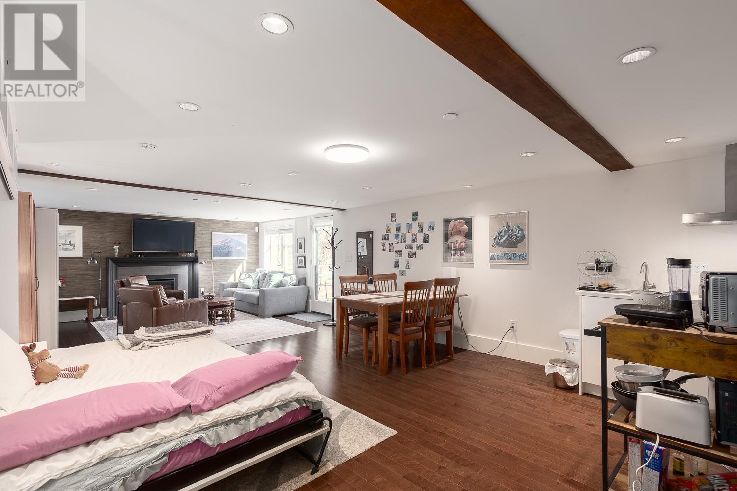 4208 W 13th Avenue, Vancouver, British Columbia  V6R 2T8 - Photo 28 - R2991311