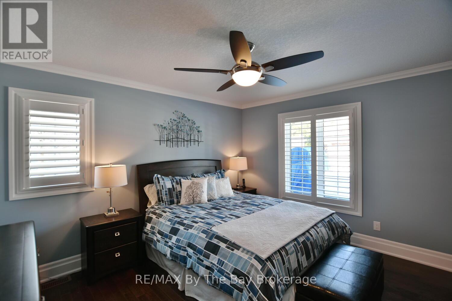 12 Garden Grove Crescent, Wasaga Beach, Ontario  L9Z 0E6 - Photo 16 - S12014273