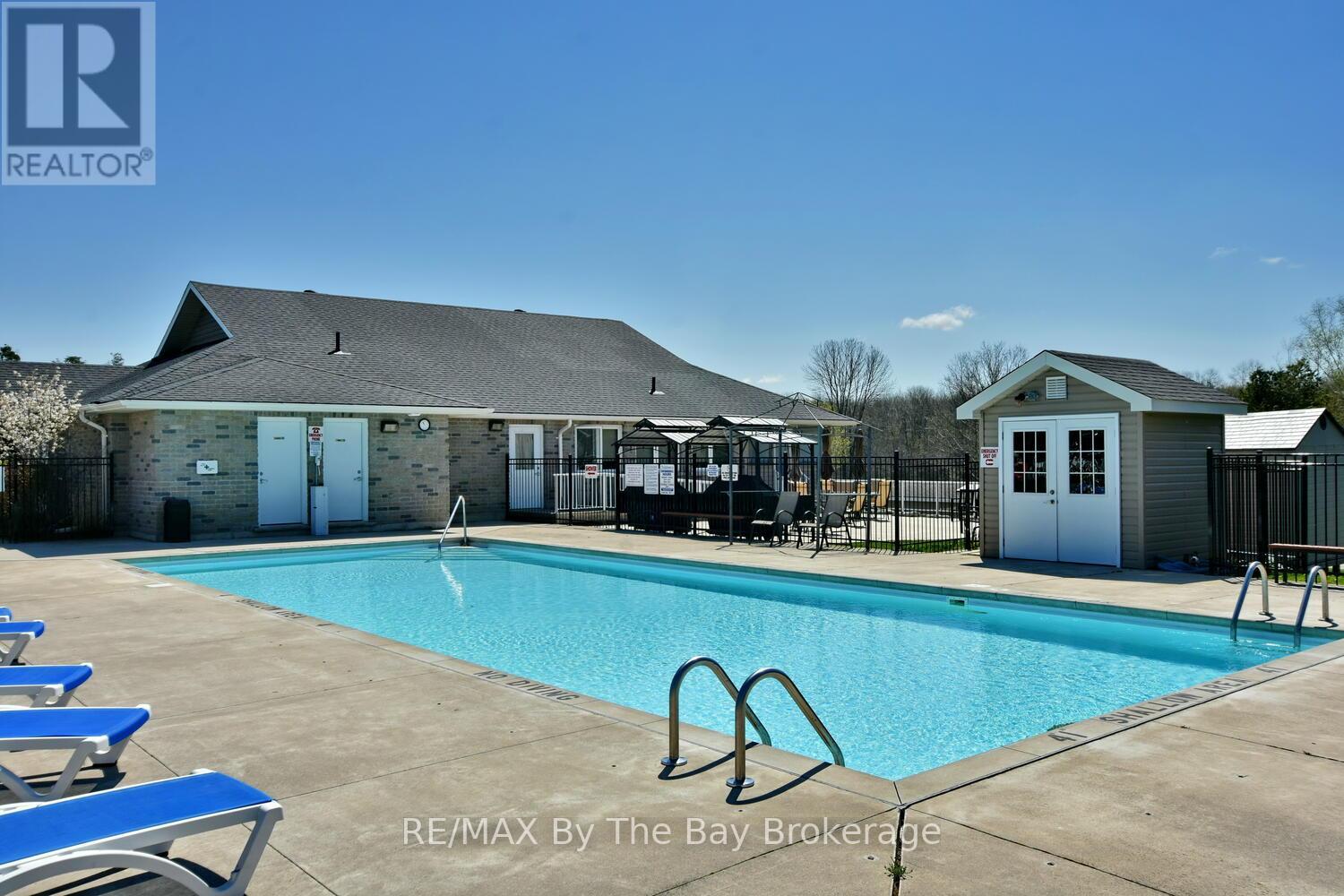 12 Garden Grove Crescent, Wasaga Beach, Ontario  L9Z 0E6 - Photo 28 - S12014273