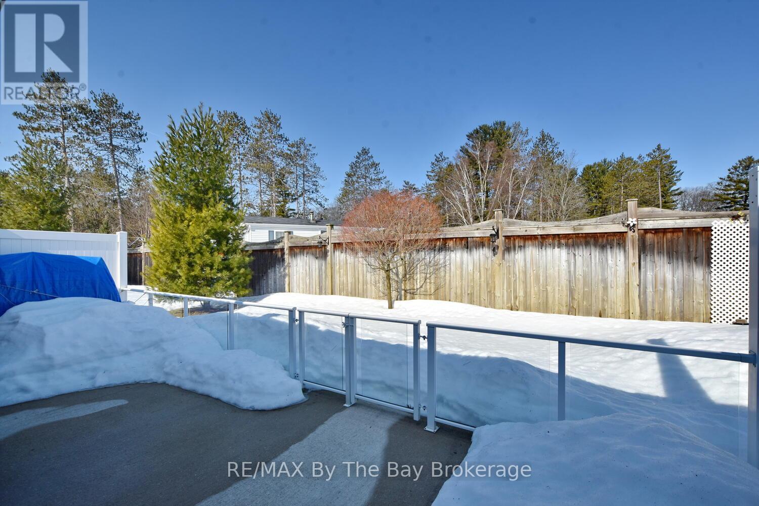 12 Garden Grove Crescent, Wasaga Beach, Ontario  L9Z 0E6 - Photo 32 - S12014273
