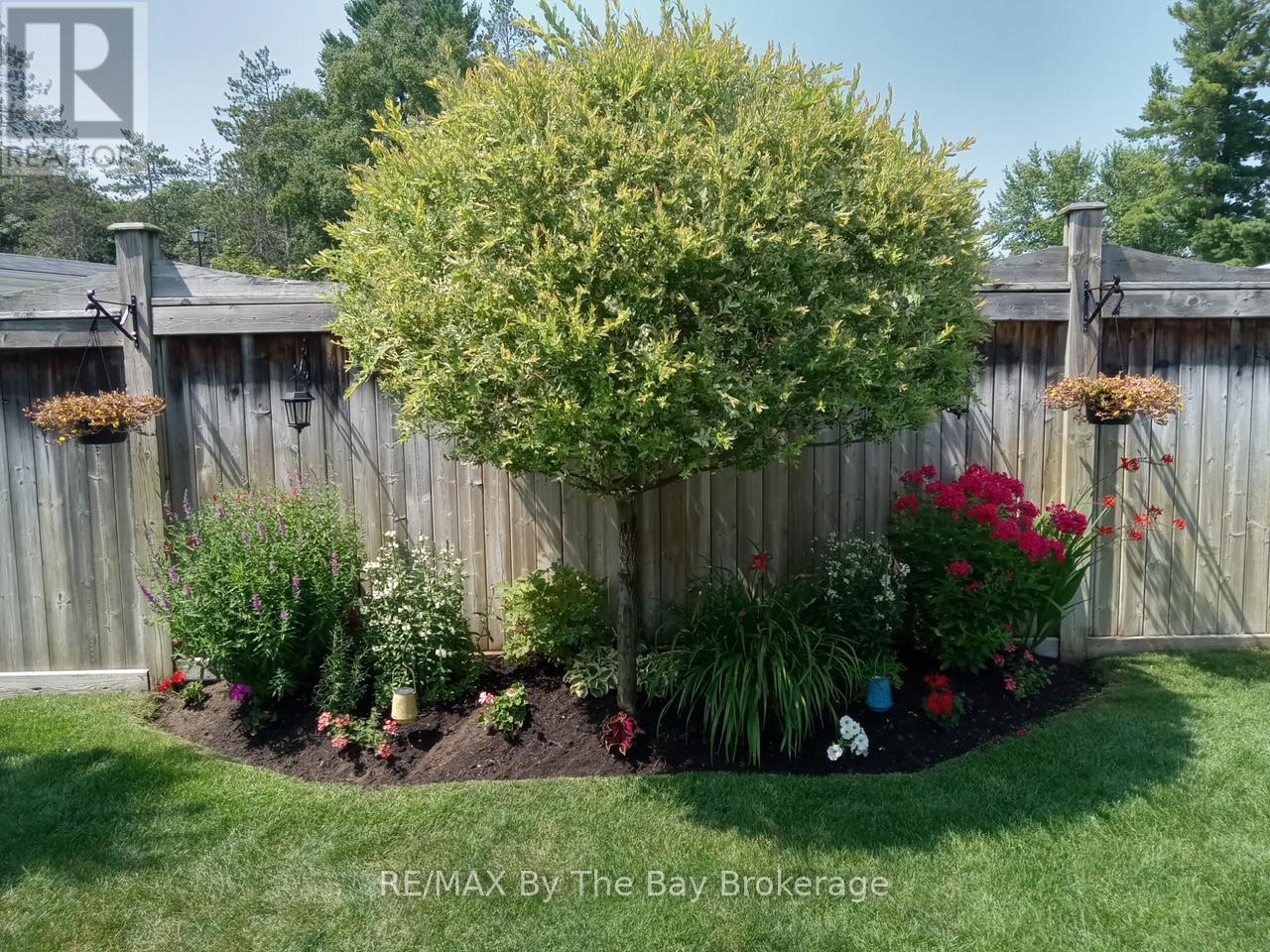 12 Garden Grove Crescent, Wasaga Beach, Ontario  L9Z 0E6 - Photo 35 - S12014273