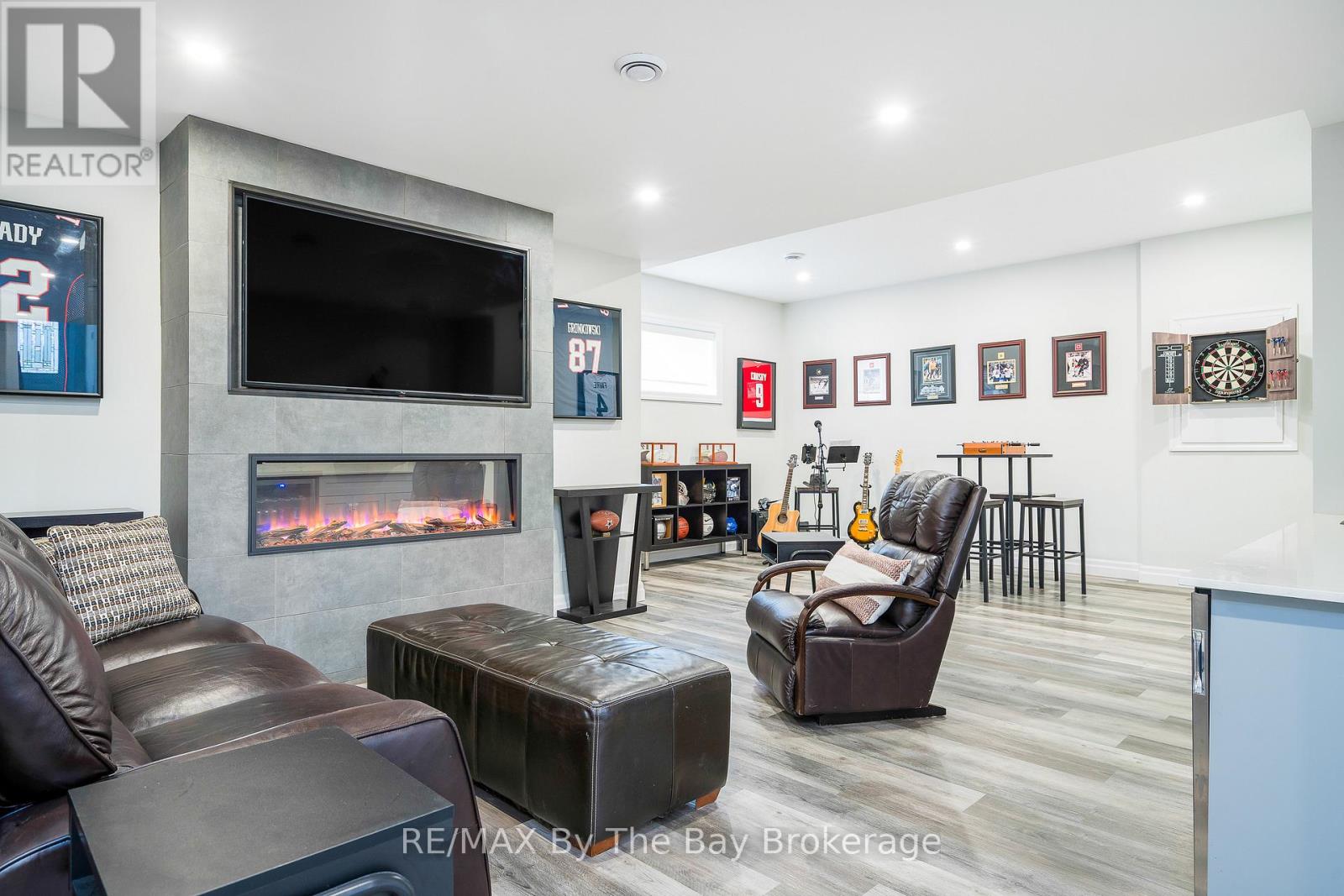28 Cristiano Avenue, Wasaga Beach, Ontario  L9Z 0H2 - Photo 29 - S12082799