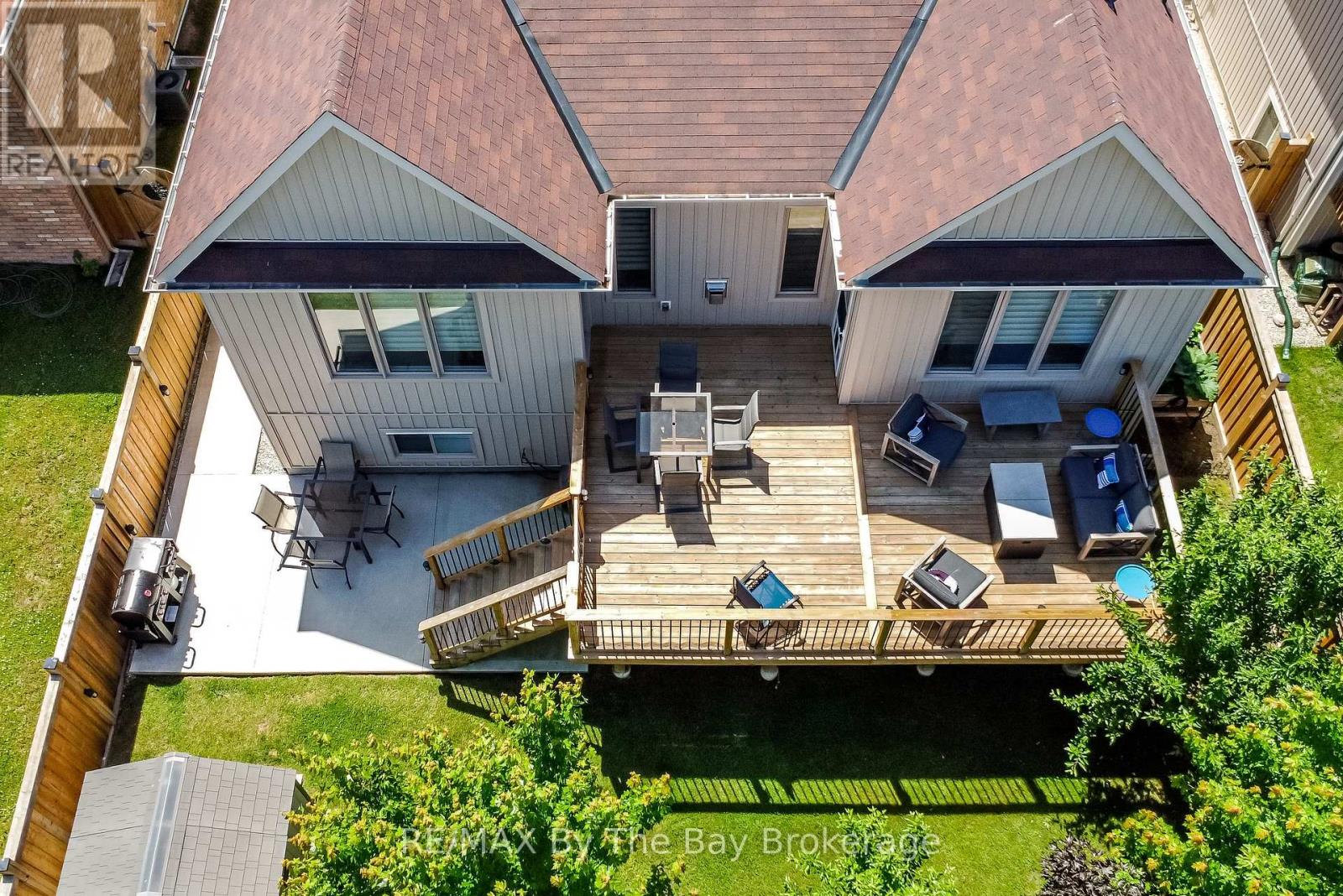 28 Cristiano Avenue, Wasaga Beach, Ontario  L9Z 0H2 - Photo 43 - S12082799