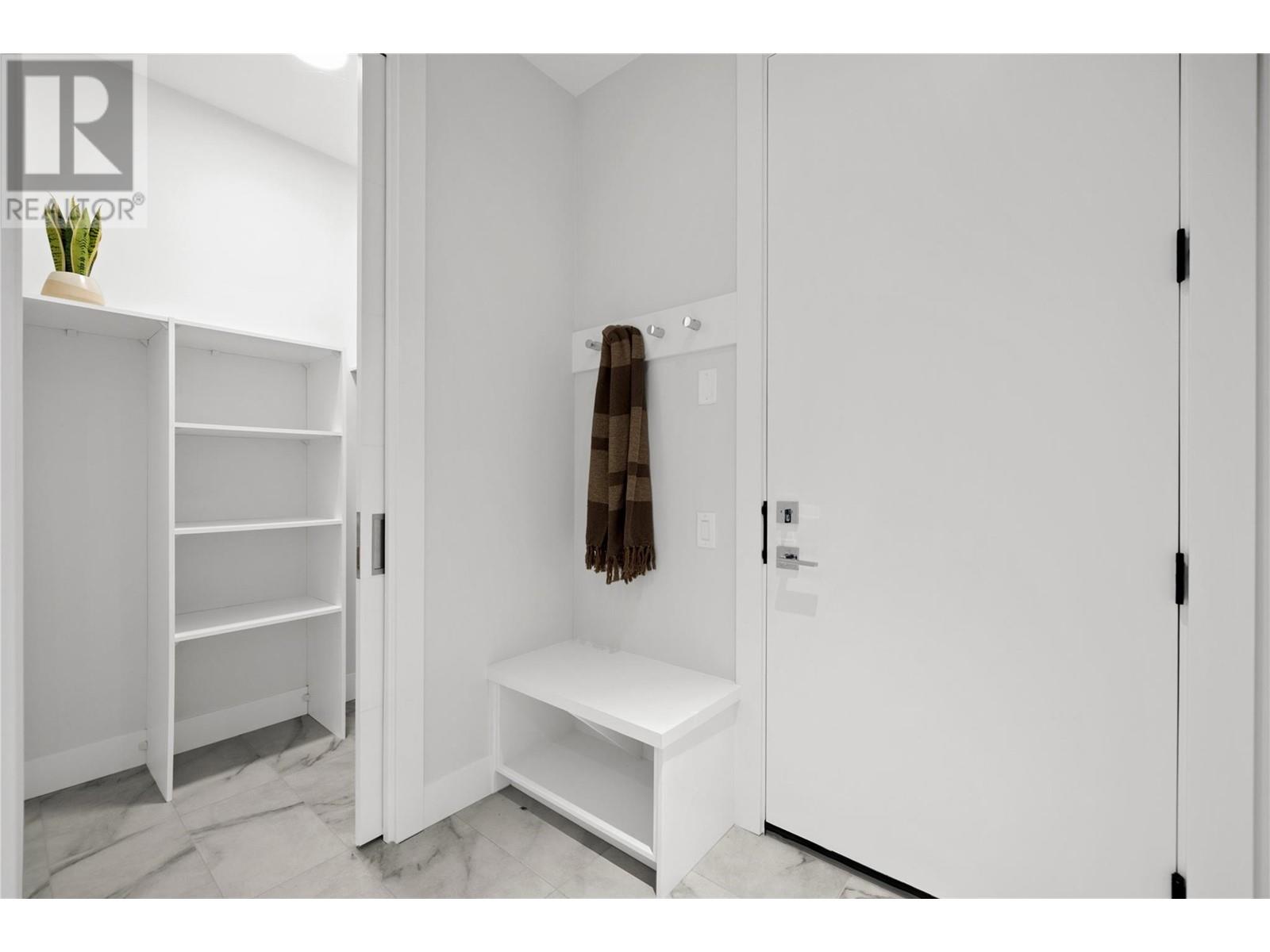 Property at 189 Wildsong Crescent image 4