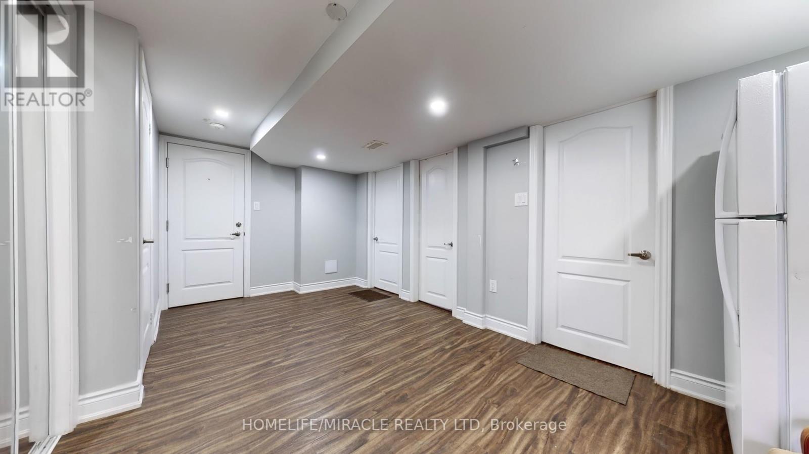 20 Earnscliffe Circle, Brampton, Ontario  L6T 2B2 - Photo 21 - W12087466