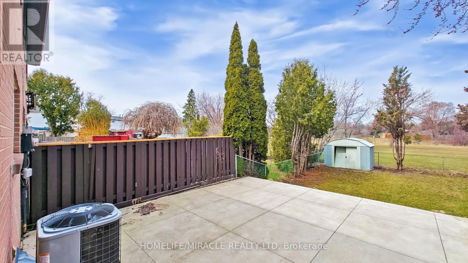 20 Earnscliffe Circle, Brampton, Ontario  L6T 2B2 - Photo 28 - W12087466