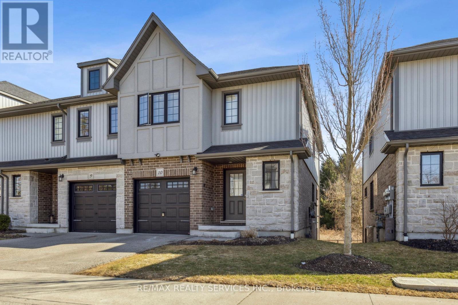 Property at 10 - 625 BLACKBRIDGE ROAD image 2