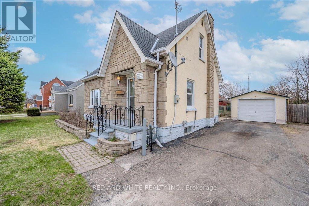 Property at 315 OTTAWA STREET S image 4