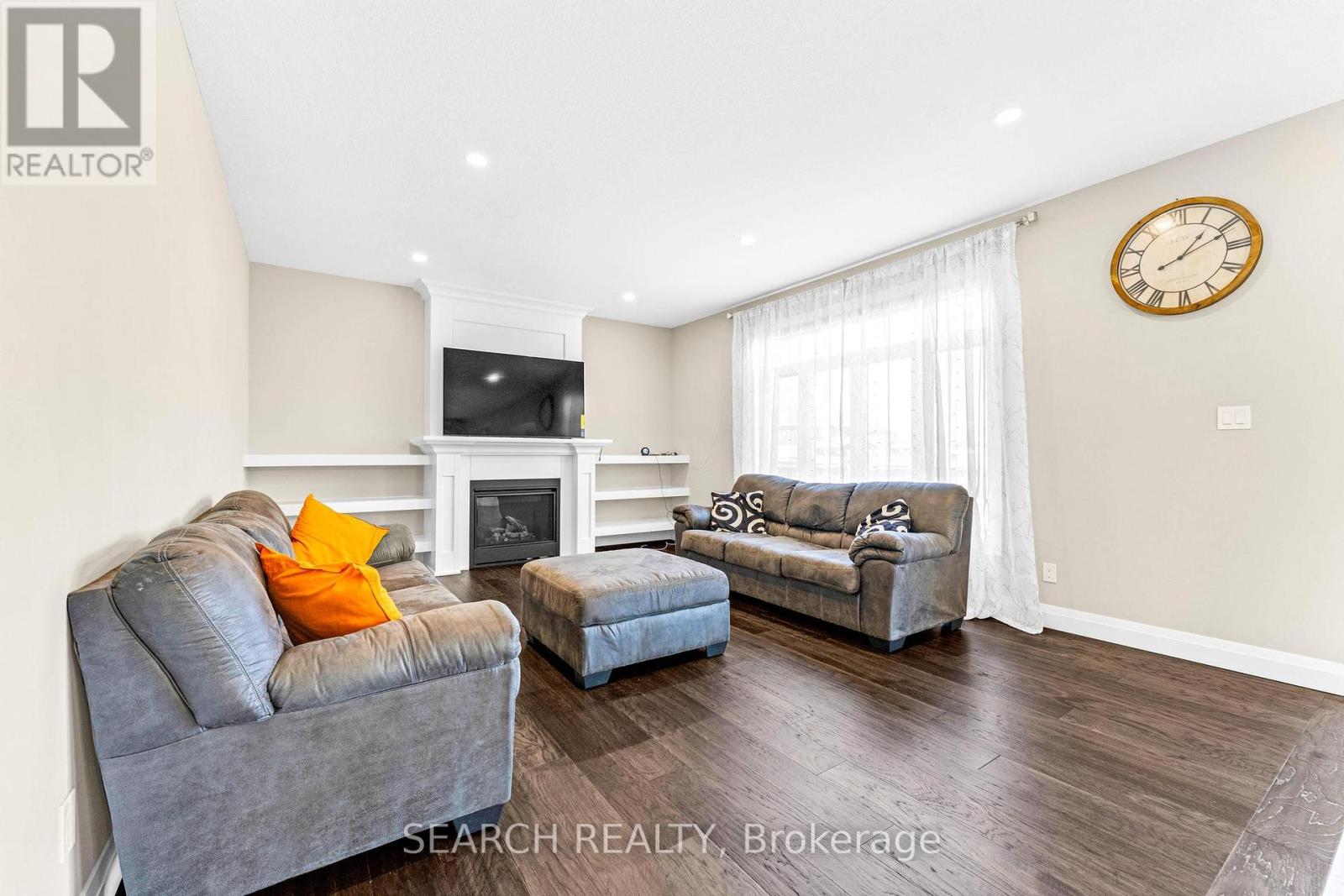 204 Boardwalk Way, Thames Centre, Ontario  N0L 1G3 - Photo 10 - X12087481