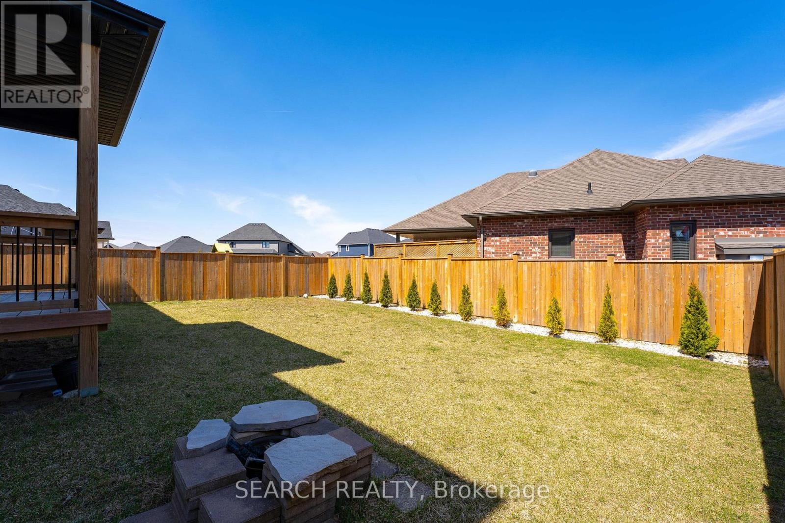 204 Boardwalk Way, Thames Centre, Ontario  N0L 1G3 - Photo 36 - X12087481