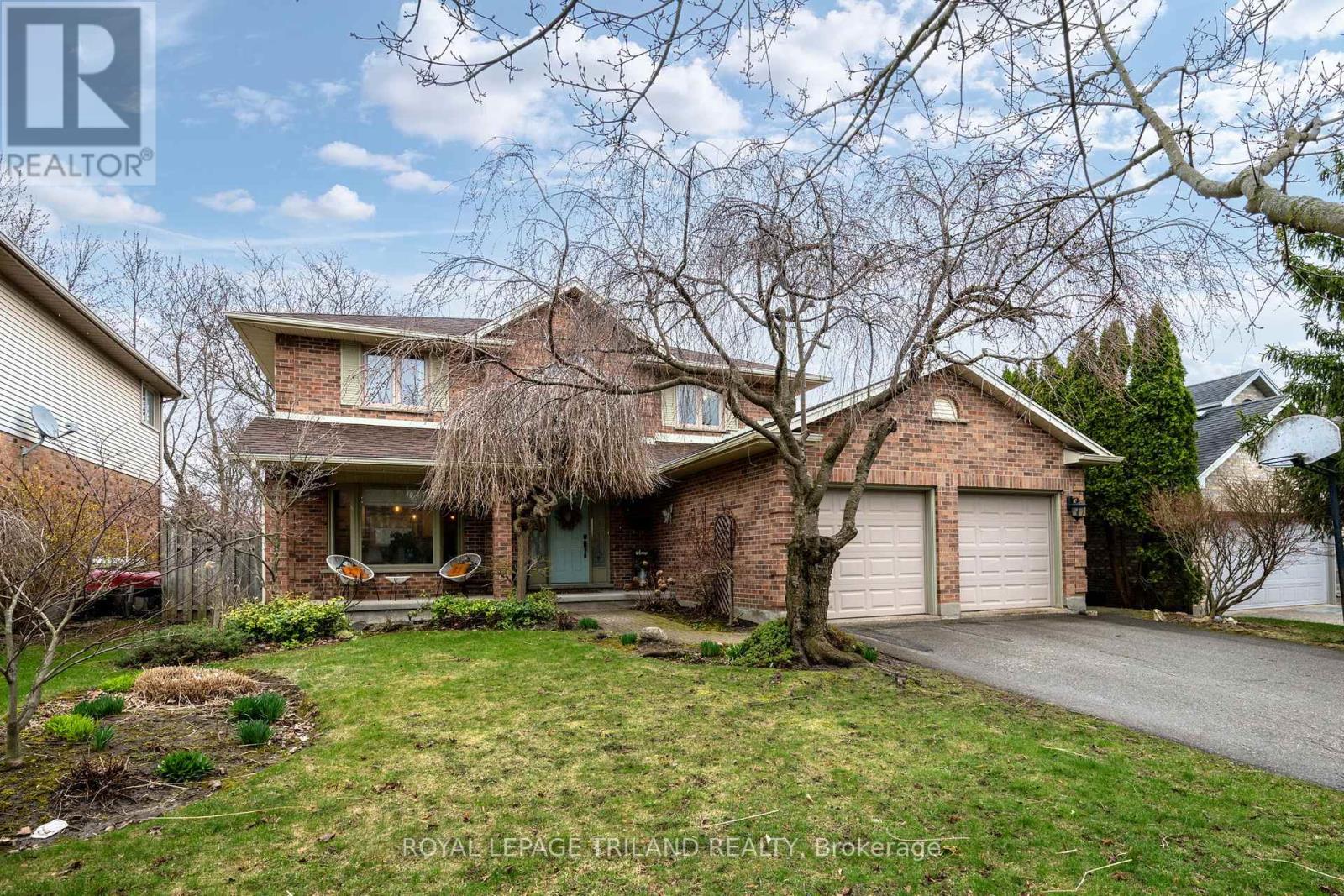 10 Garden Walk