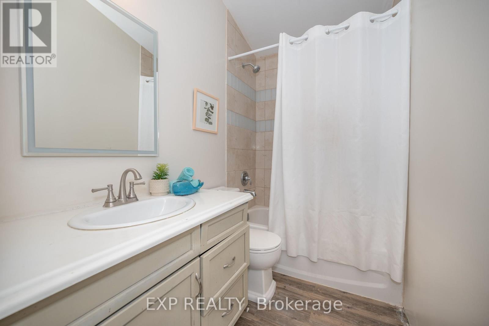 4190 Calabogie Road, Greater Madawaska, Ontario  K0J 1H0 - Photo 13 - X12087527