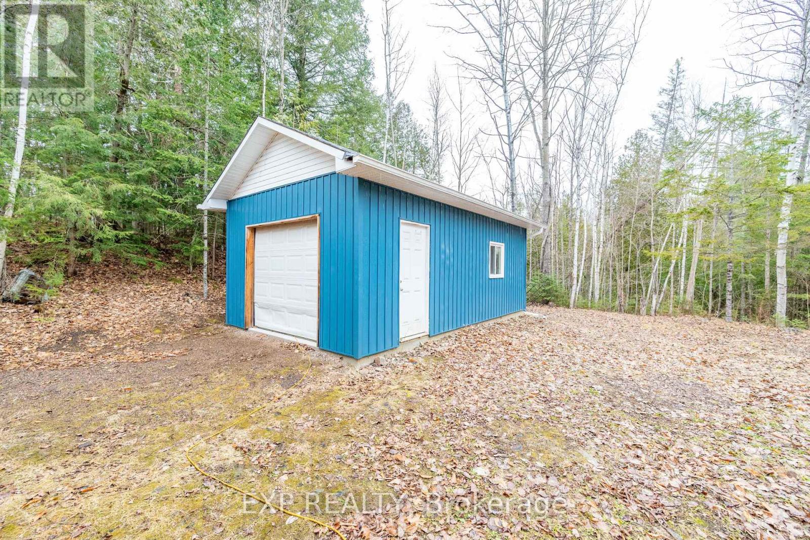 4190 Calabogie Road, Greater Madawaska, Ontario  K0J 1H0 - Photo 22 - X12087527