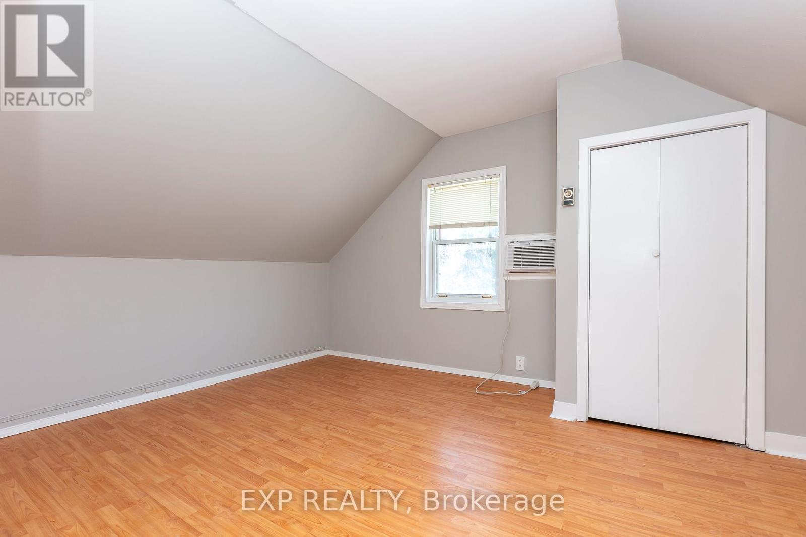 303 Shakespeare Street, Ottawa, Ontario  K1L 5M3 - Photo 17 - X12087511