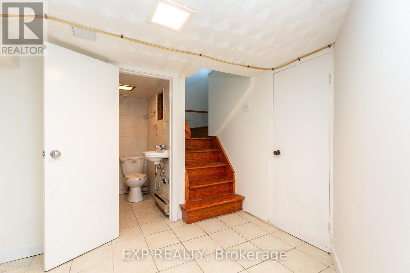 303 Shakespeare Street, Ottawa, Ontario  K1L 5M3 - Photo 21 - X12087511