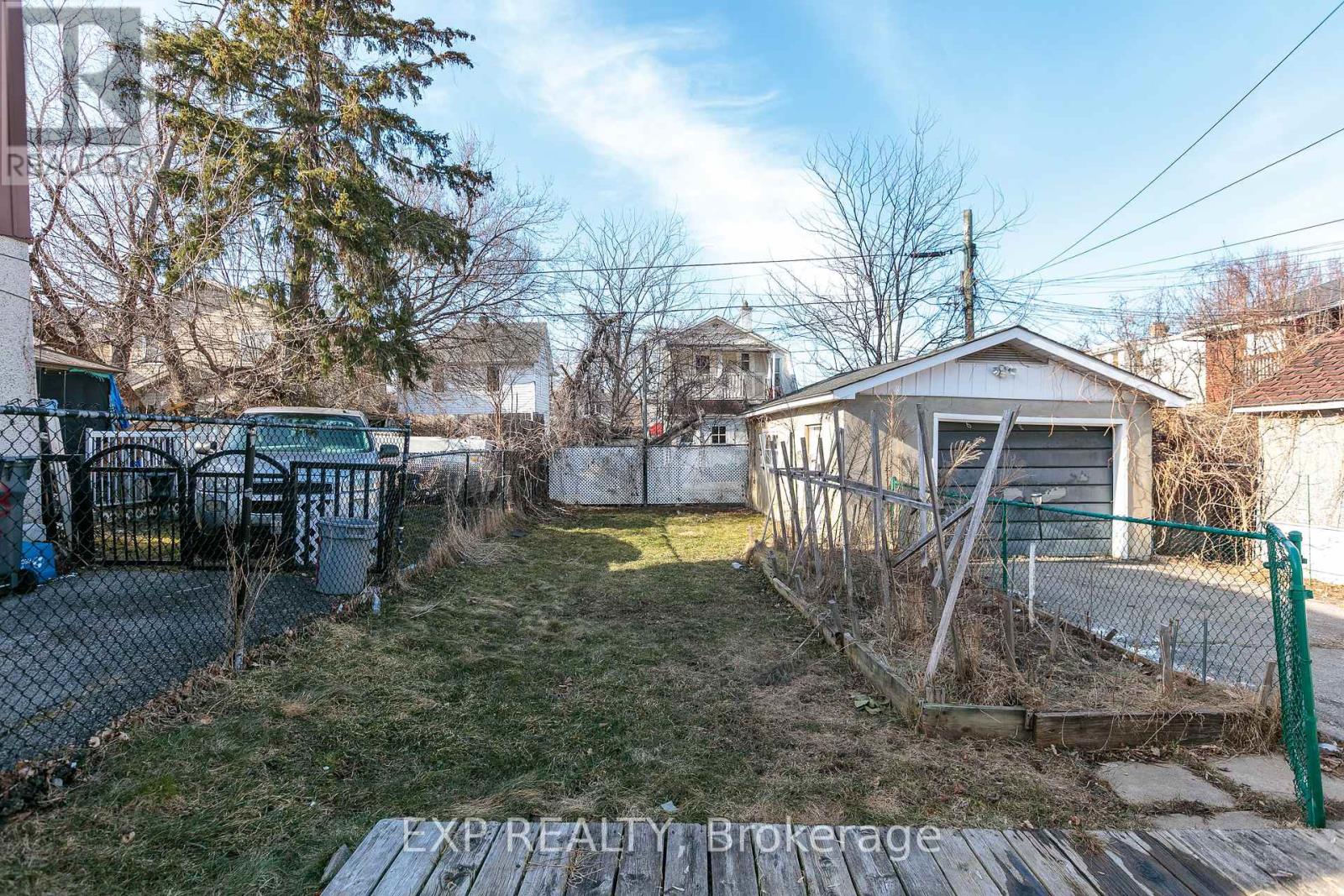 303 Shakespeare Street, Ottawa, Ontario  K1L 5M3 - Photo 26 - X12087511
