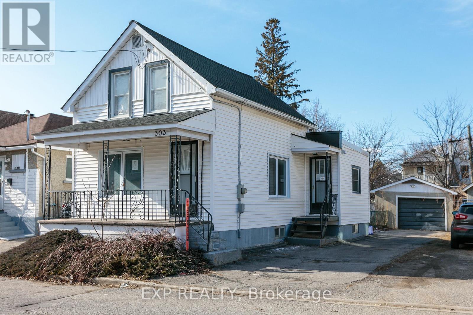303 Shakespeare Street, Ottawa, Ontario  K1L 5M3 - Photo 3 - X12087511