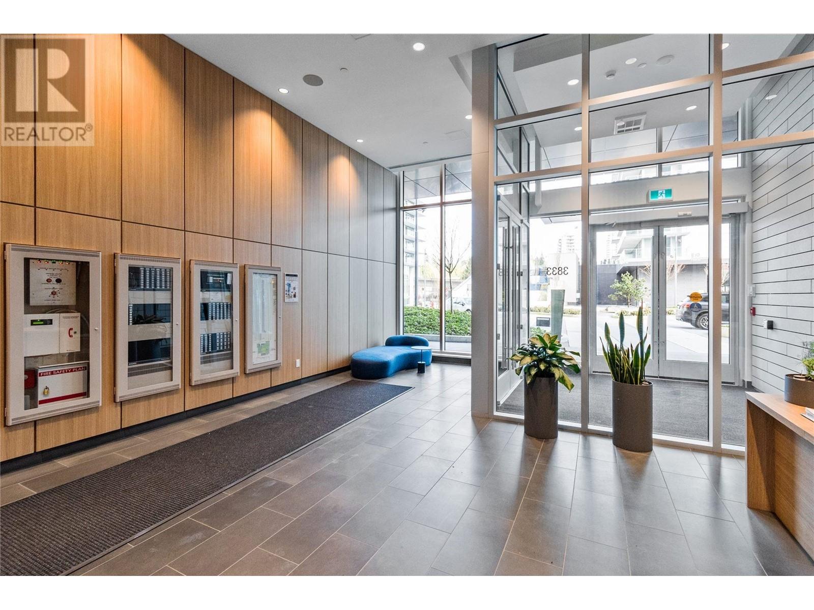 Listing Picture 21 of 31 : 4104 3833 EVERGREEN PLACE, Burnaby / 本拿比 - 魯藝地產 Yvonne Lu Group - MLS Medallion Club Member