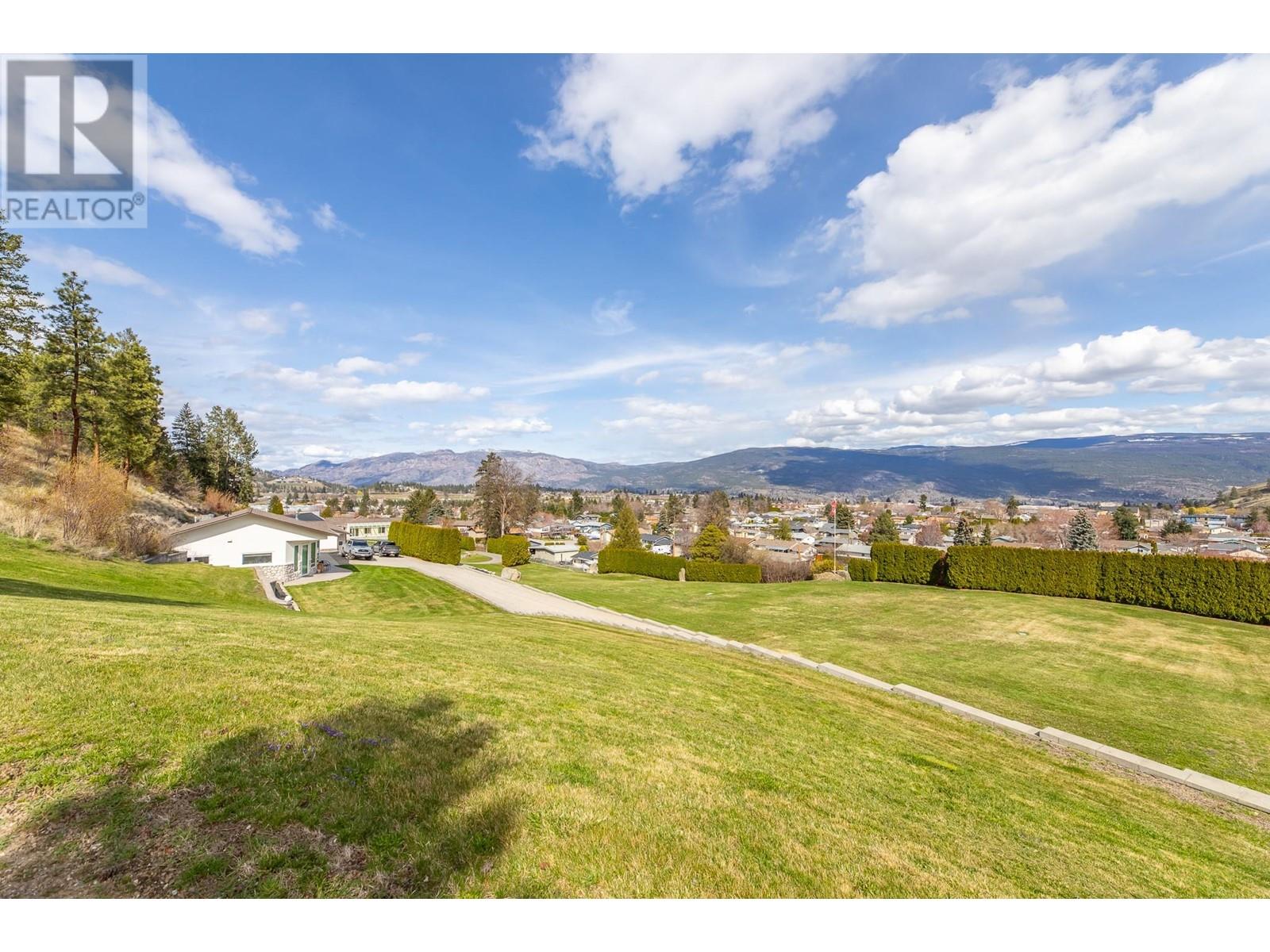 12600 Blagborne Avenue, Summerland, British Columbia  V0H 1Z8 - Photo 16 - 10343960