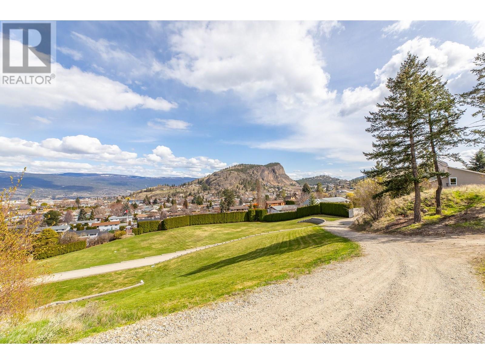12600 Blagborne Avenue, Summerland, British Columbia  V0H 1Z8 - Photo 18 - 10343960