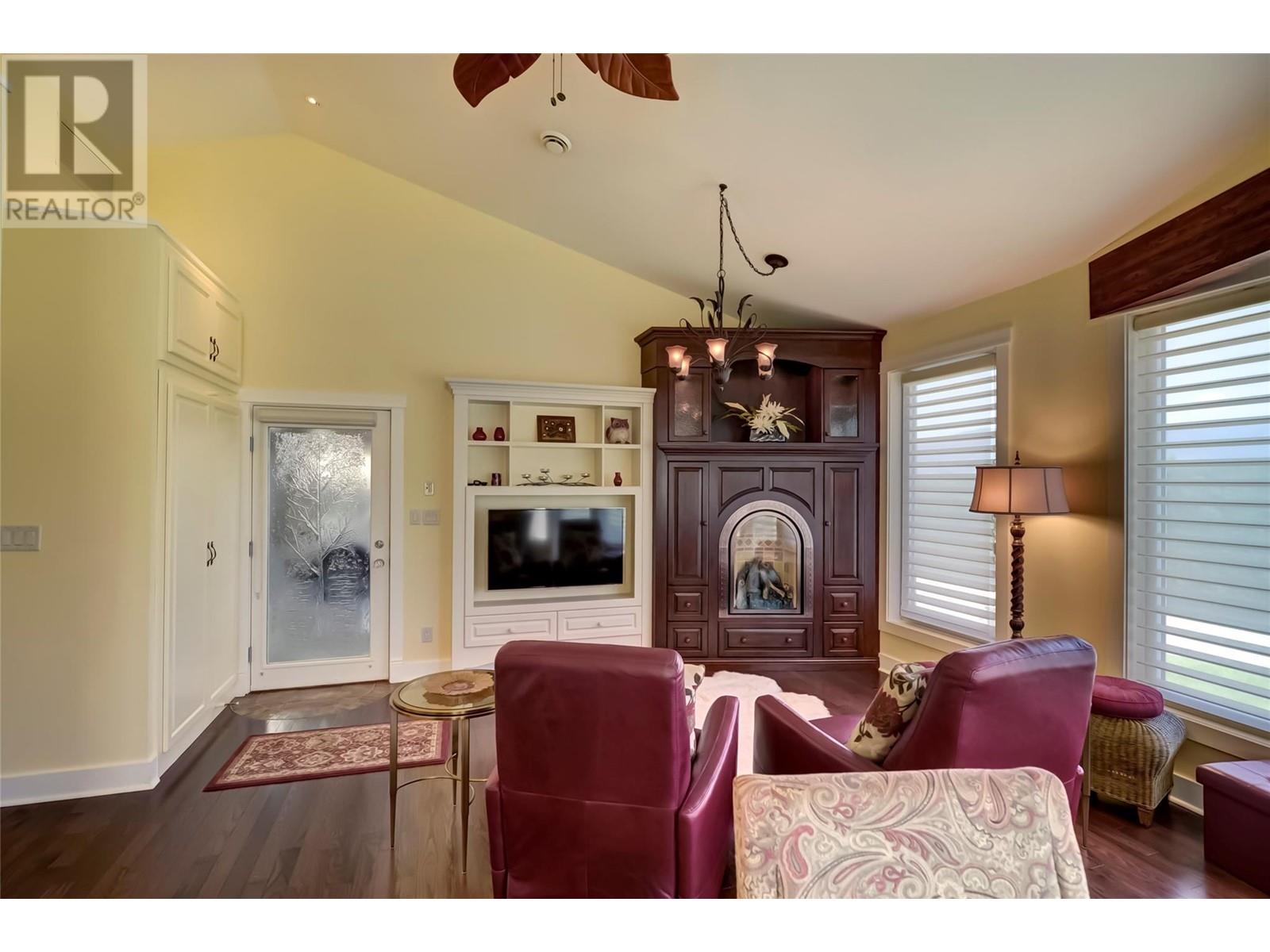 12600 Blagborne Avenue, Summerland, British Columbia  V0H 1Z8 - Photo 55 - 10343960