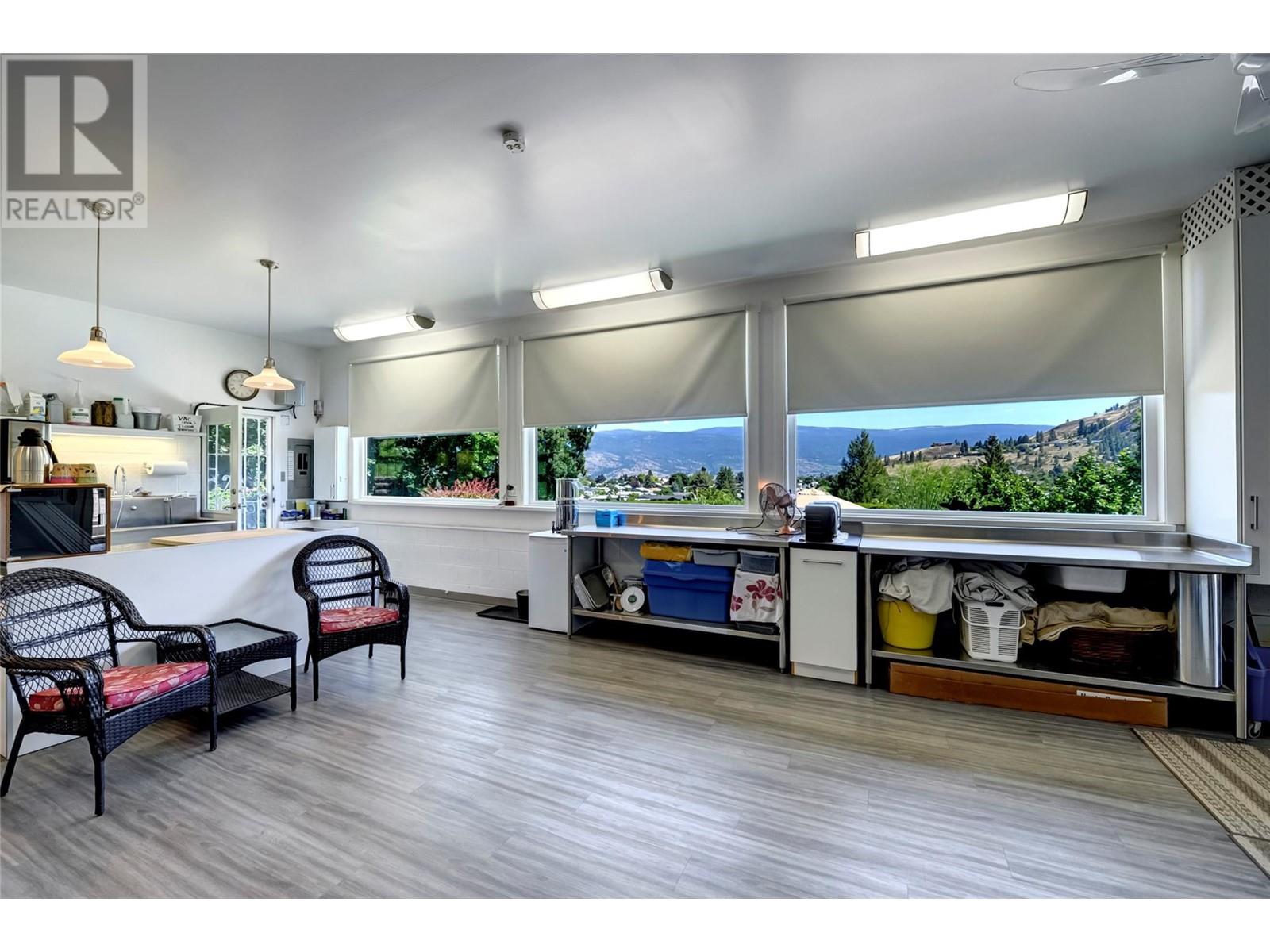12600 Blagborne Avenue, Summerland, British Columbia  V0H 1Z8 - Photo 61 - 10343960