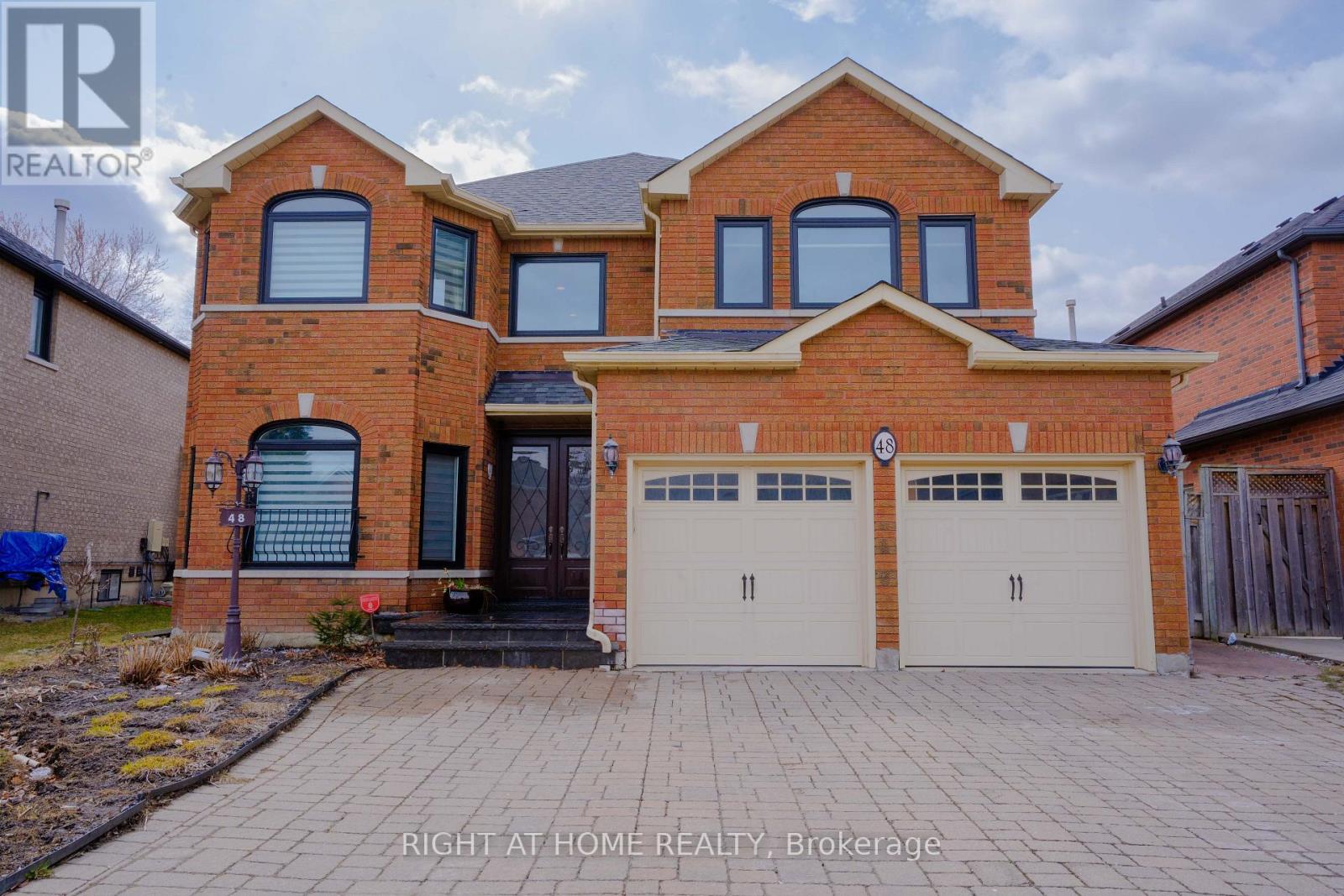 Property at 48 VAUGHAN MILLS ROAD N image 1