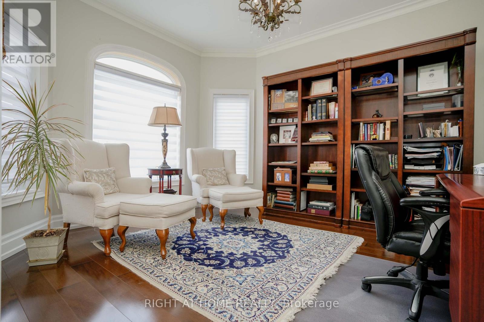 Property at 48 VAUGHAN MILLS ROAD N image 4