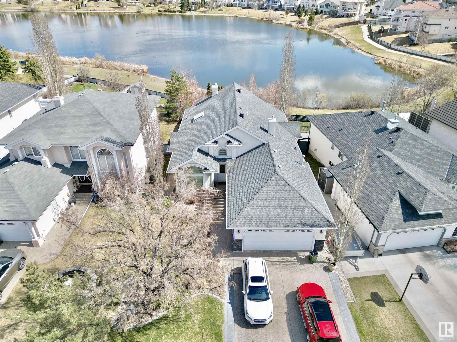 Property at 15603 59 ST NW image 1