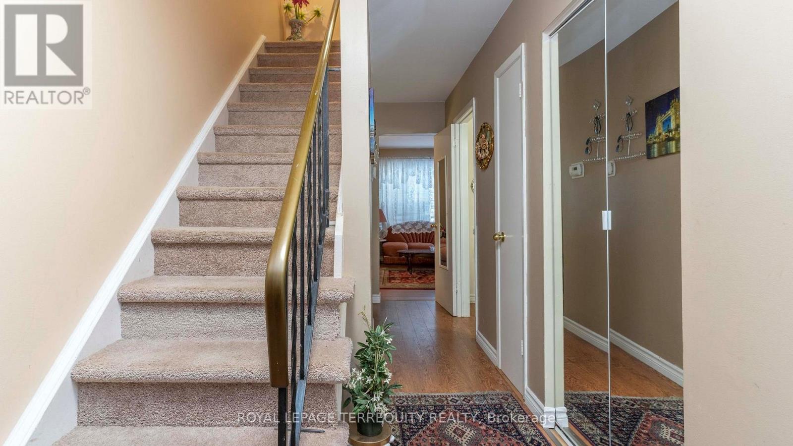 Photo 8 of 20 for 183 Millbank Drive