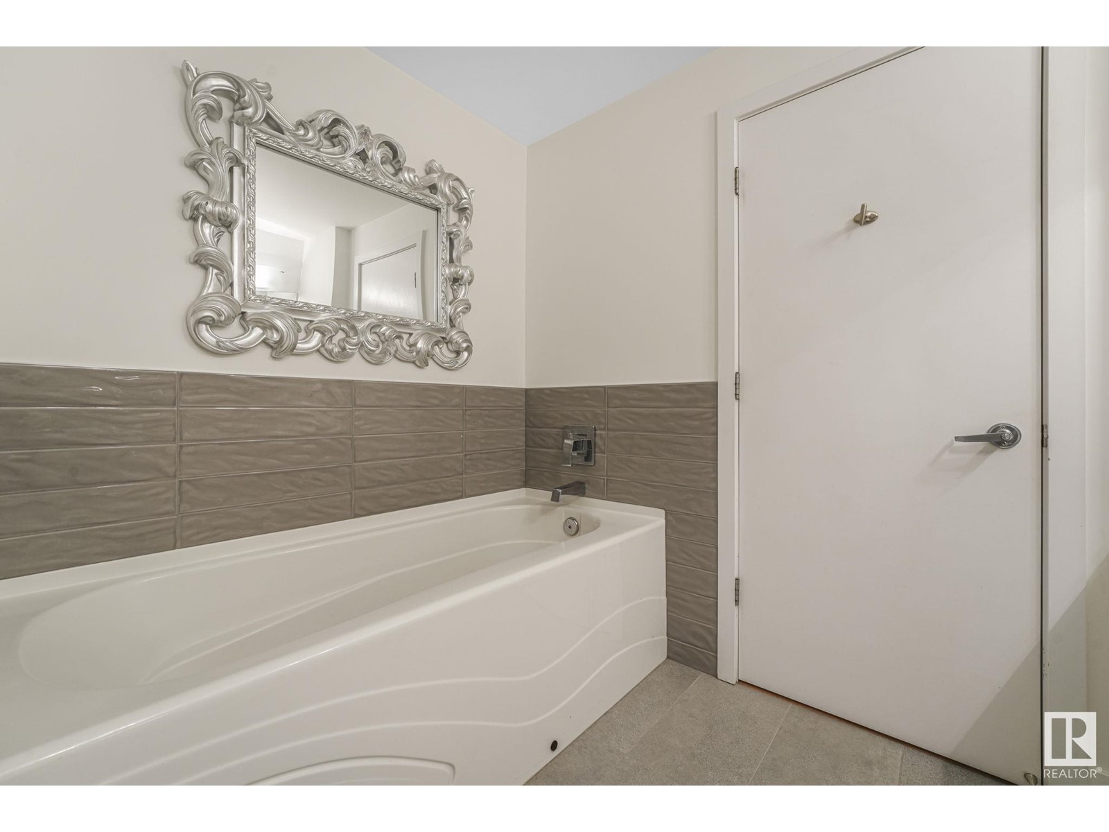 #601 10028 119 St Nw, Edmonton, Alberta  T5K 1Y8 - Photo 17 - E4431202