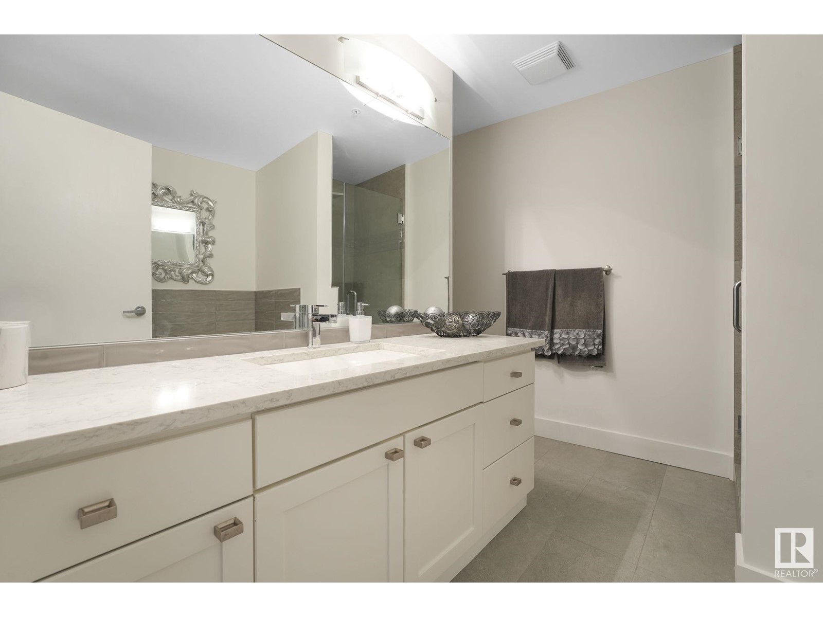 #601 10028 119 St Nw, Edmonton, Alberta  T5K 1Y8 - Photo 16 - E4431202