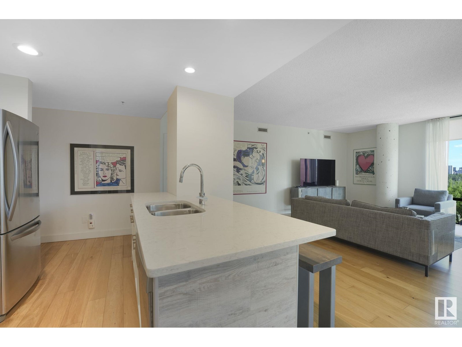 #601 10028 119 St Nw, Edmonton, Alberta  T5K 1Y8 - Photo 5 - E4431202