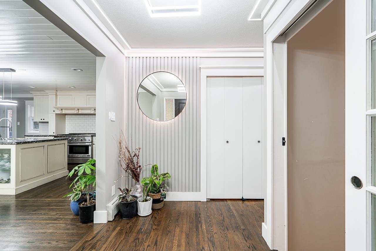 Property at 13721 MARINE DRIVE image 5