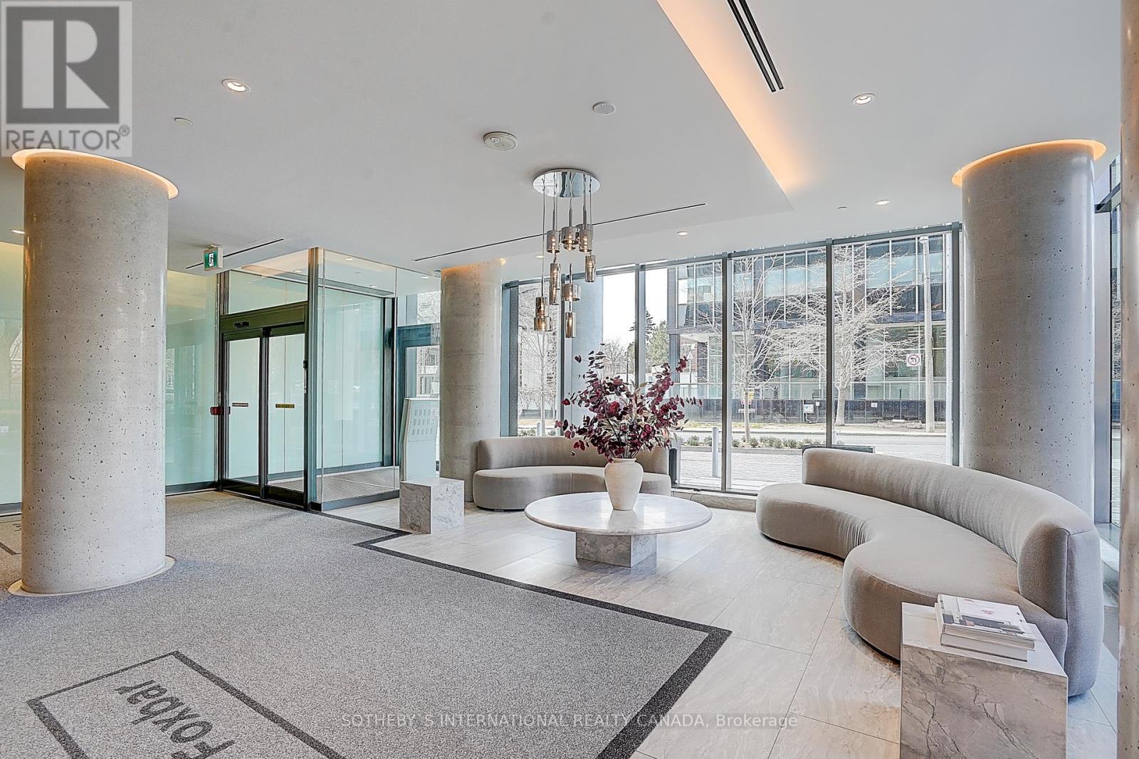 Property at 2410 - 99 FOXBAR ROAD image 3