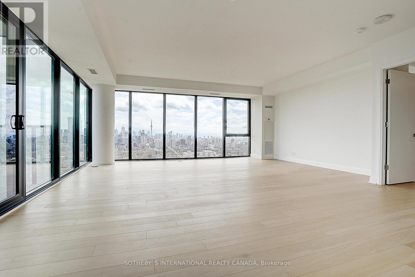 2410 - 99 Foxbar Road, Toronto, Ontario  M4V 0B2 - Photo 8 - C12087579