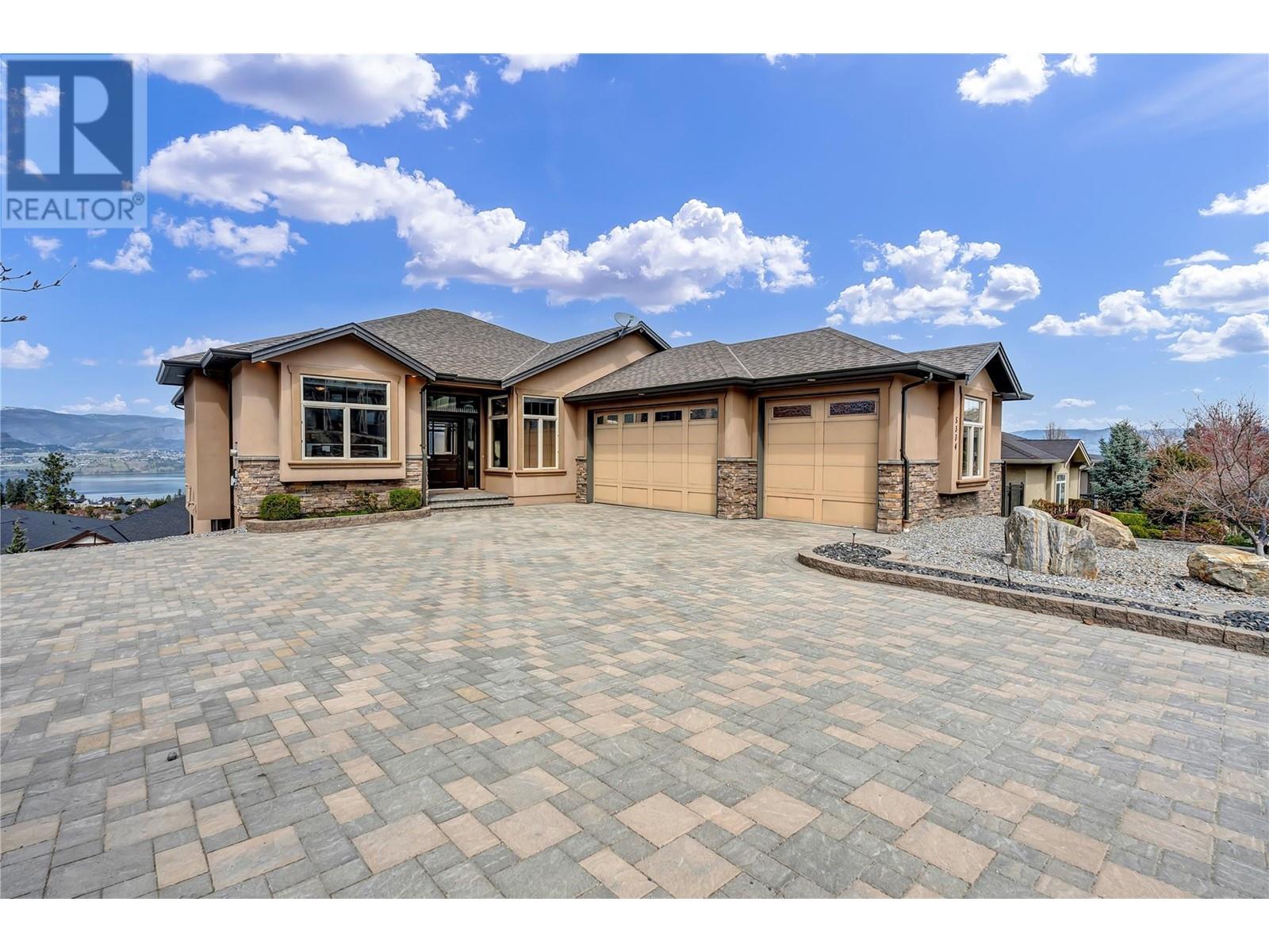 Property at 5334 Signet Crescent image 1