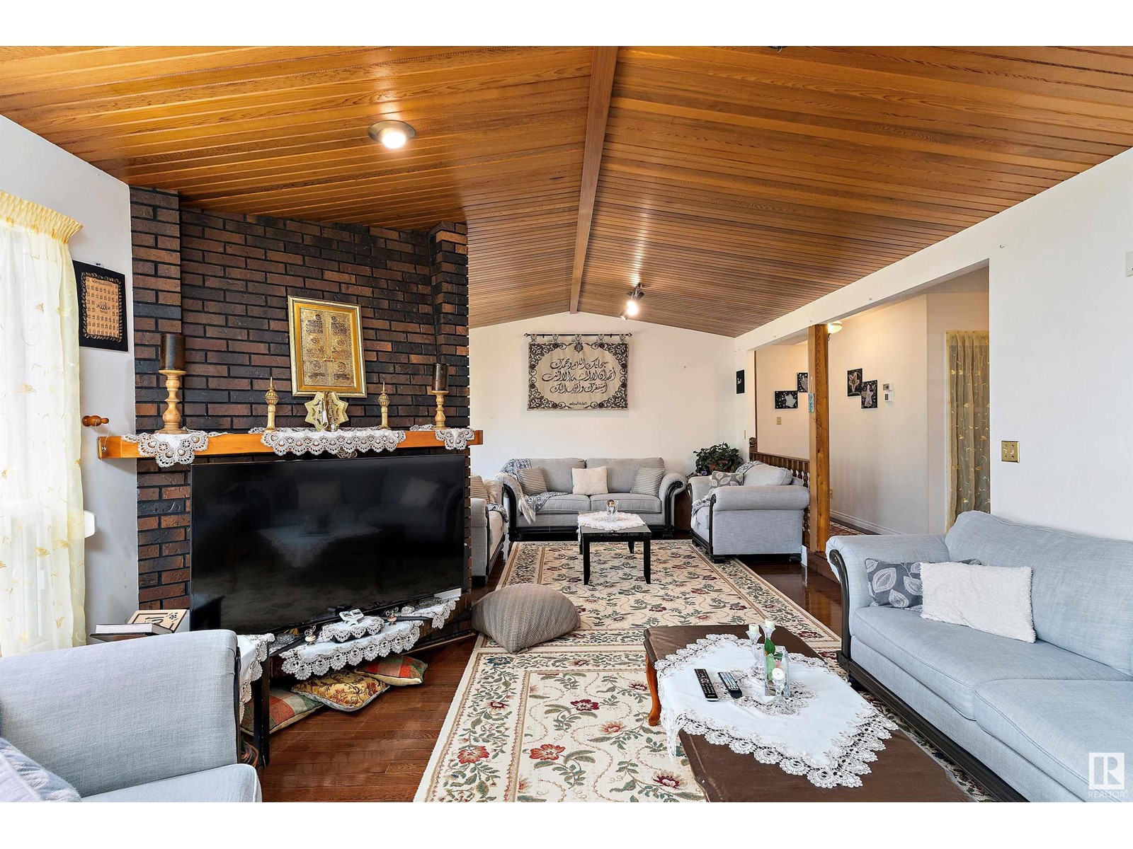Property at 11412 141 AV NW image 5